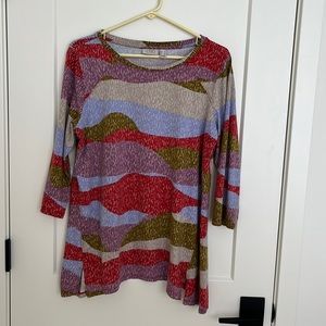 LOGO by Lori Goldstein Size L 3/4 sleeve top w/side godets in garden rose